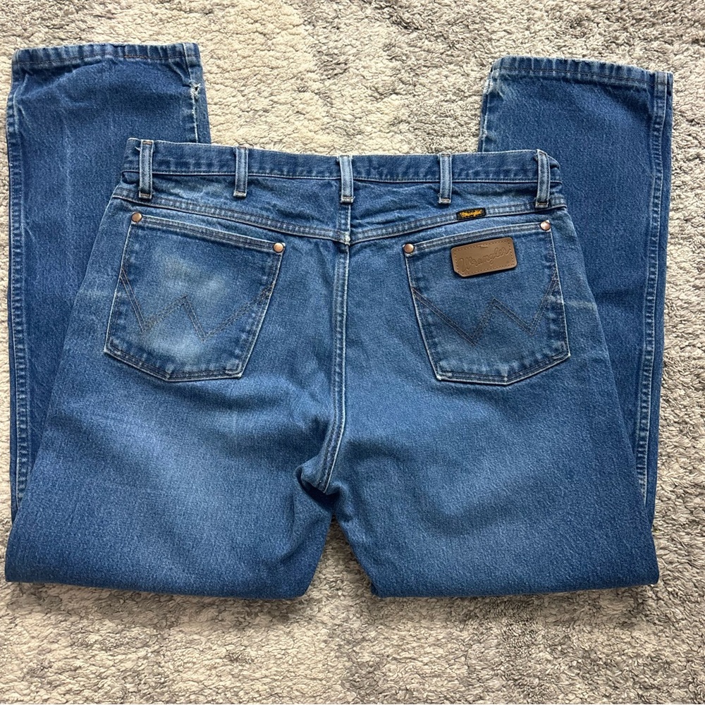 Wrangler Men Straight Relaxed Fit Distressed Denim Western Jeans Retro 38x31